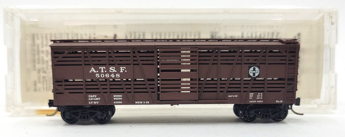 Micro-Trains 03500080 N Santa Fe 40' Despatch Stock Car #50648 EX/Box