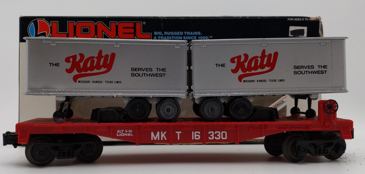 Lionel 6-16330 O Gauge Missouri, Kansas & Texas Flatcar w/ Trailers EX/Box