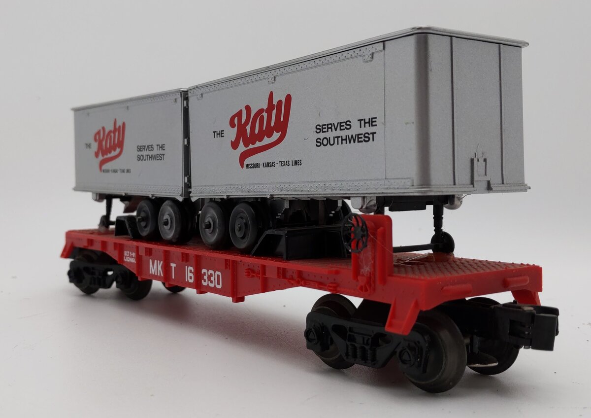 Lionel 6-16330 O Gauge Missouri, Kansas & Texas Flatcar w/ Trailers EX/Box