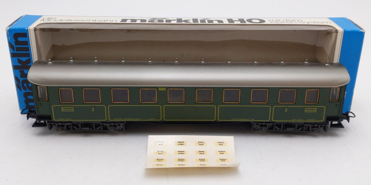 Marklin 4135 HO Scale Nichtroucher 3rd Class Passenger Car EX/Box