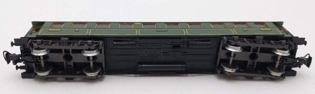 Marklin 4135 HO Scale Nichtroucher 3rd Class Passenger Car EX/Box
