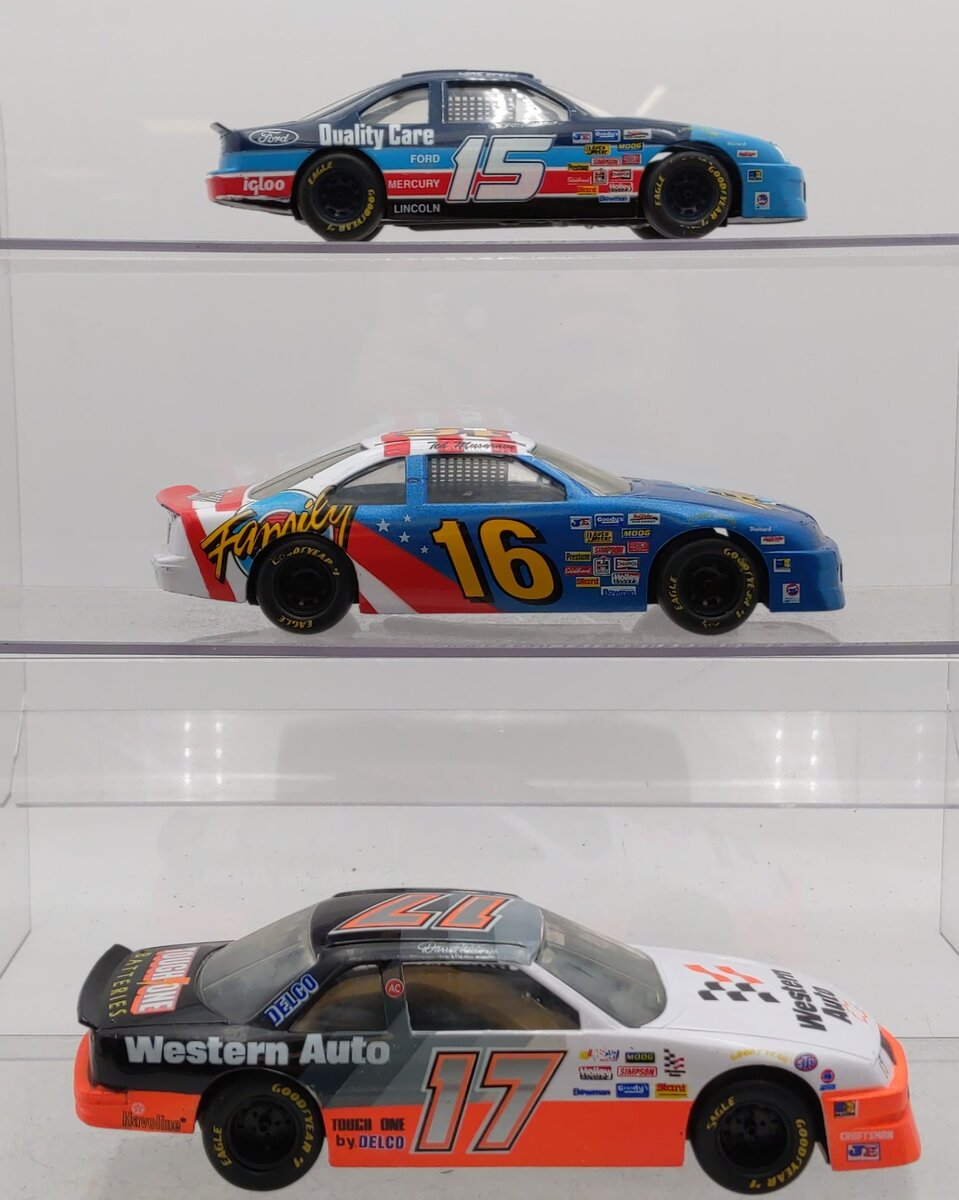 Racing Champions 1:24 Diecast NASCAR Race Cars: #15, #16, #17 [3] VG