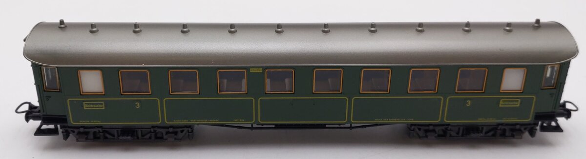 Marklin 4135 HO Scale Nichtroucher 3rd Class Passenger Car EX/Box