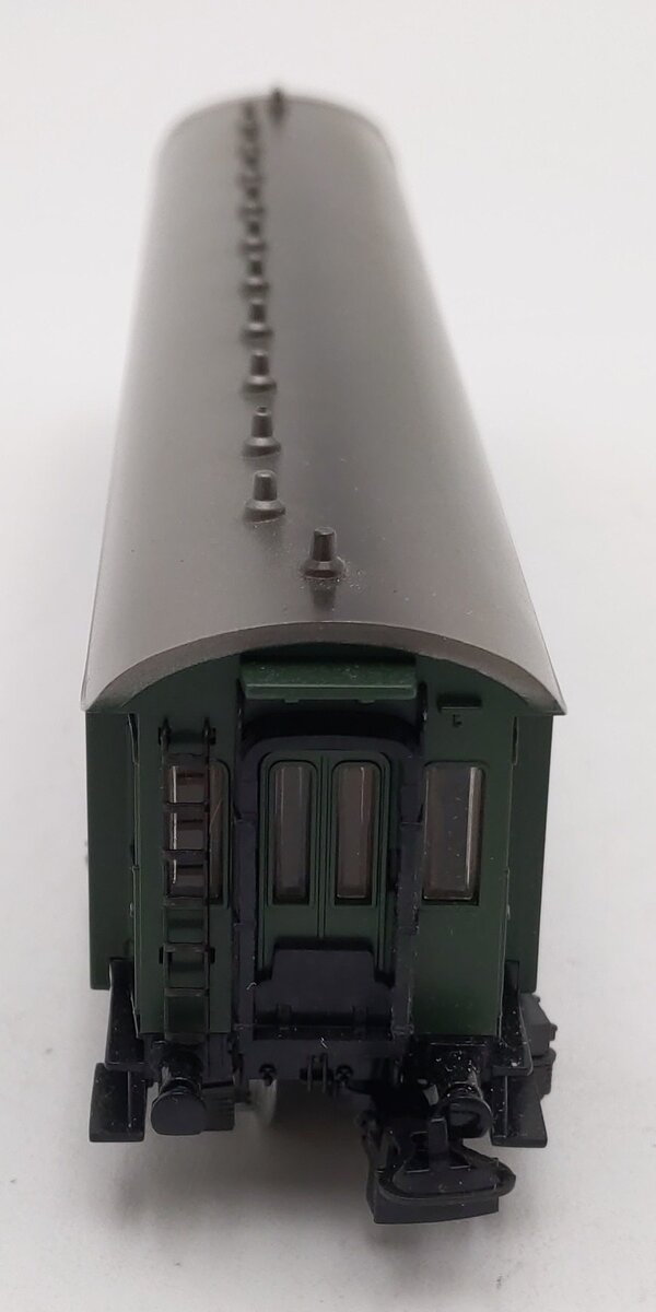 Marklin 4135 HO Scale Nichtroucher 3rd Class Passenger Car EX/Box