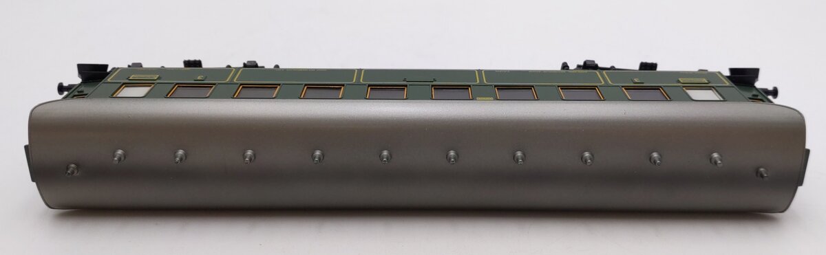 Marklin 4135 HO Scale Nichtroucher 3rd Class Passenger Car EX/Box