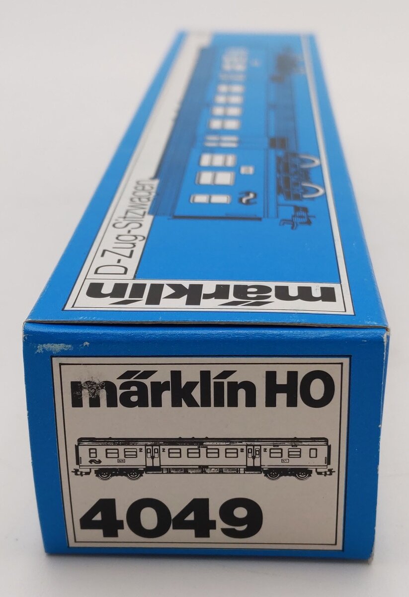 Marklin 4049 HO Scale 2nd Class Express Coach NS B #6692 EX/Box