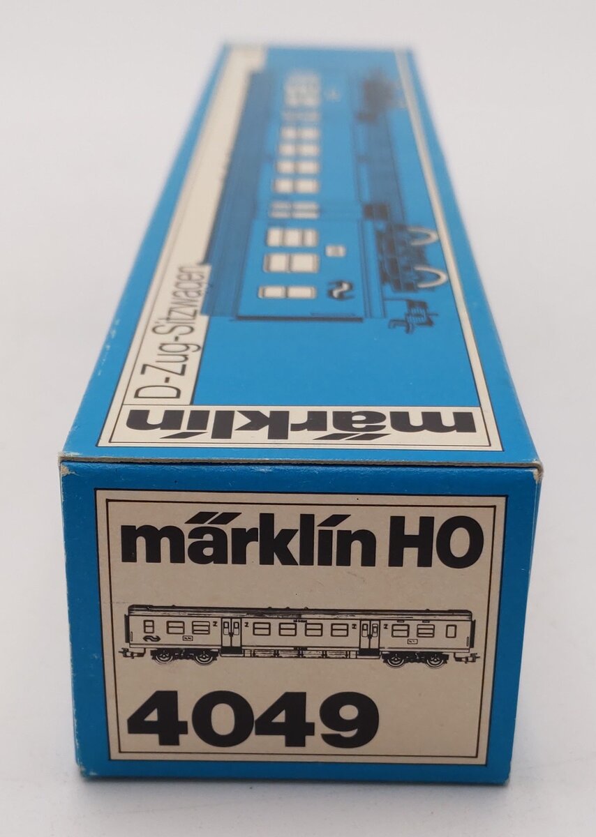 Marklin 4049 HO Scale 2nd Class Express Coach NS B #6692 EX/Box