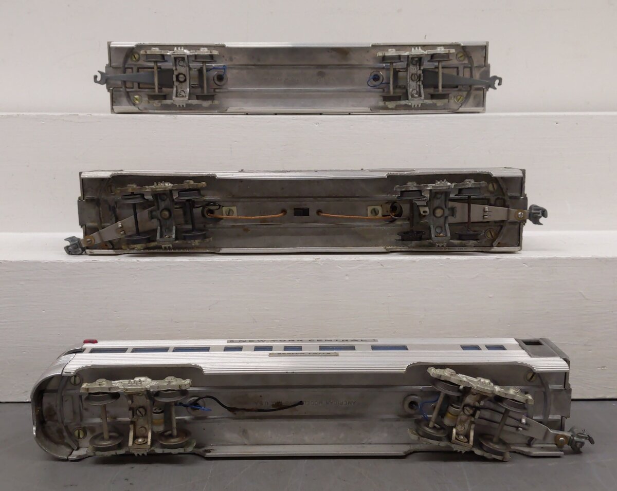 AMT Vintage O Gauge New York Central Passenger Cars: 3002, 3005, 3007 [3] VG