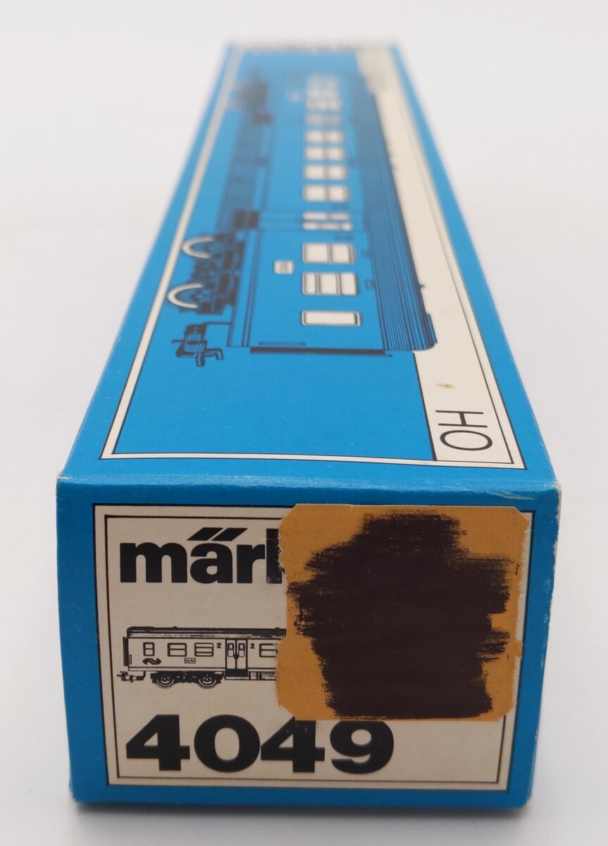 Marklin 4049 HO Scale 2nd Class Express Coach NS B #6692 EX/Box