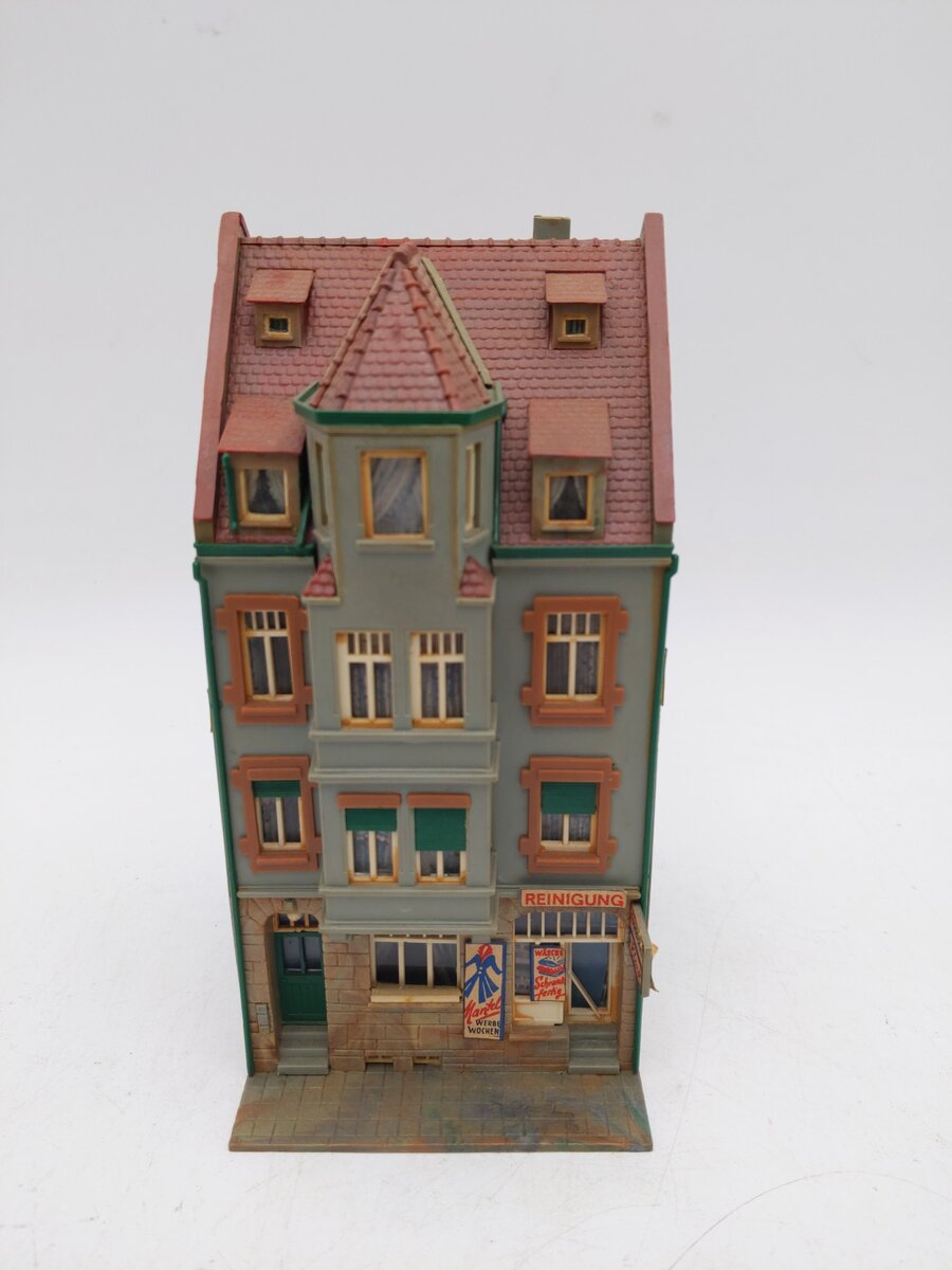 Kibri B-B-8356 HO City House EX