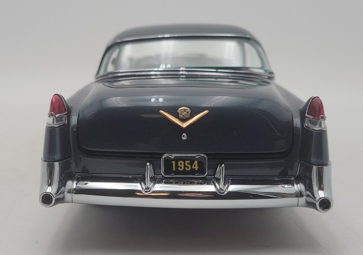 Danbury Mint Diecast Limited Edition 1954 Cadillac Coupe de Ville EX/Box