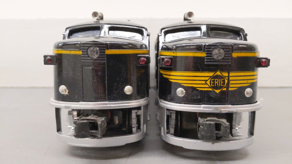 Vintage O CUSTOM Erie Powered AA Diesel Locomotives #934/506