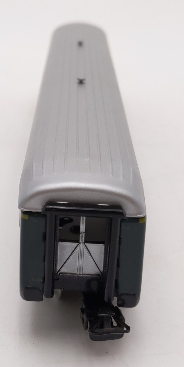 Marklin 4066 HO Scale Passenger Coach of the Swiss Railways #A2561 EX/Box