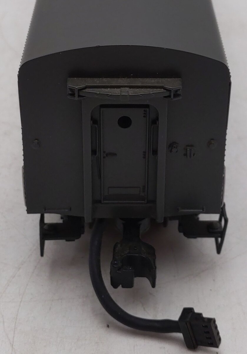 MTH 30-2730-3 New York Central Alco PA B Unit Non-Powered Diesel Engine #4302 VG/Box