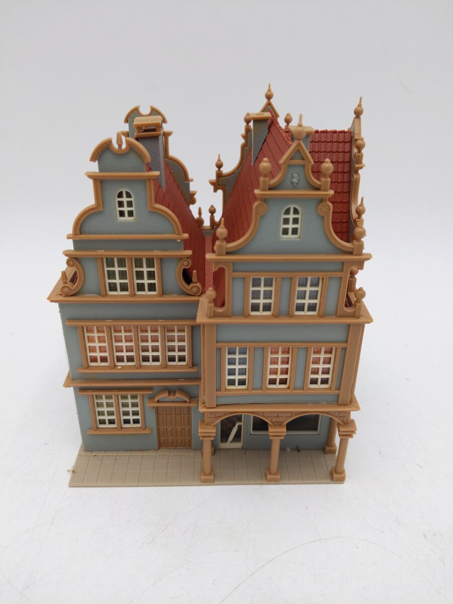 Vollmer 3743 HO Scale Market Square House Kit EX