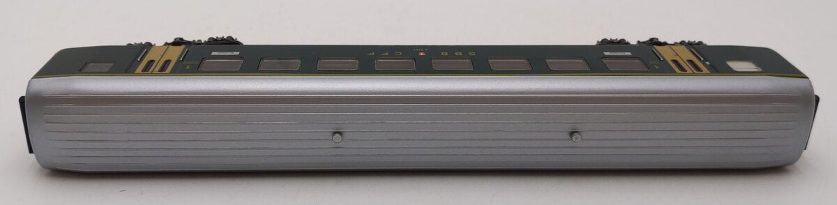 Marklin 4066 HO Scale Passenger Coach of the Swiss Railways #A2561 EX/Box