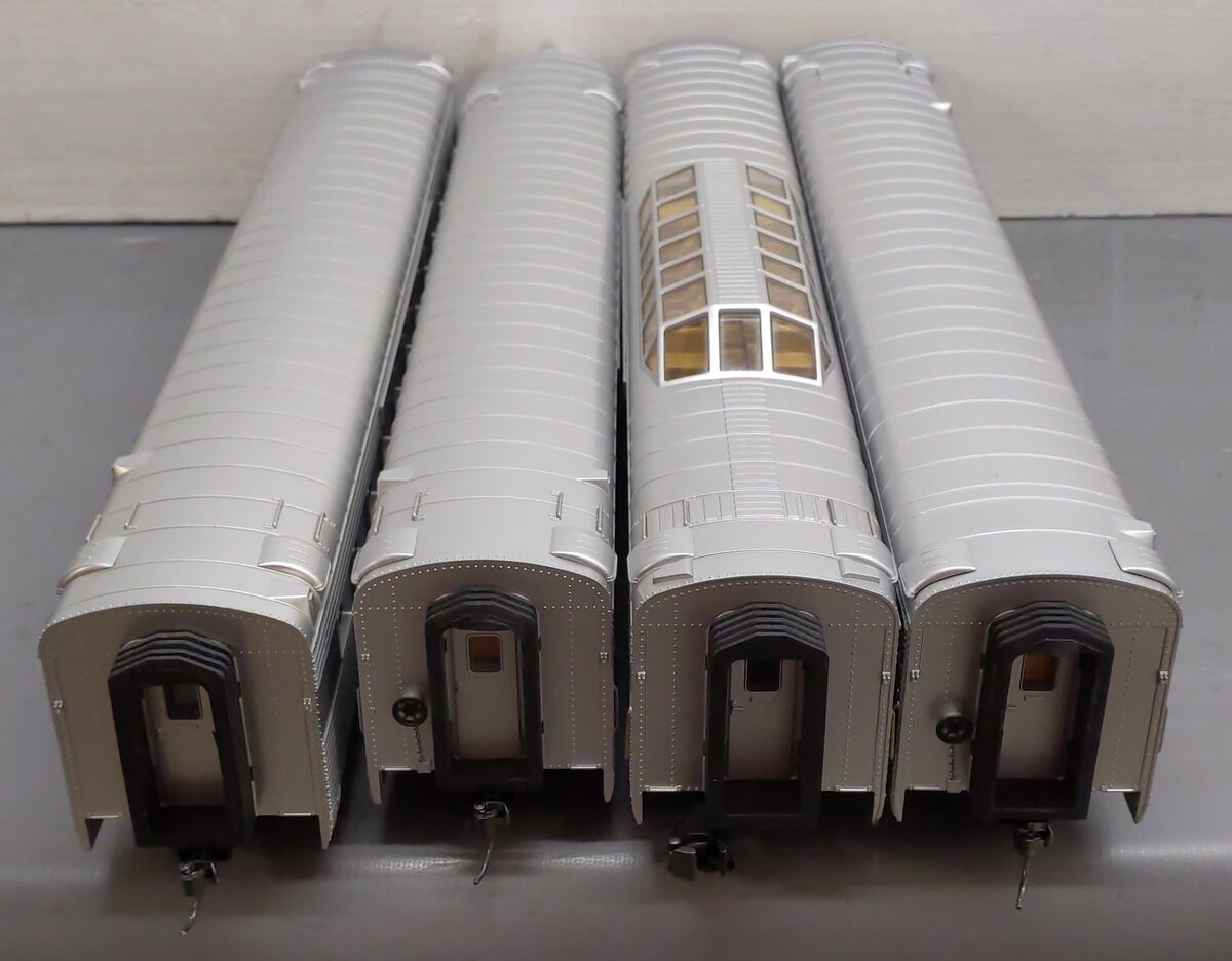 MTH 20-65040 O Santa Fe 70' O Gauge Passenger Cars (Set of 4) 2-rail EX/Box