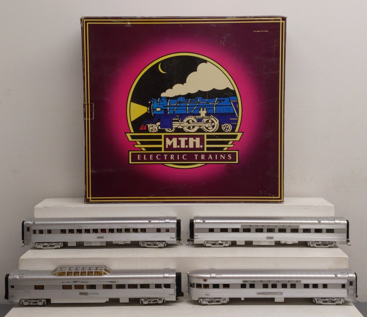 MTH 20-65040 O Santa Fe 70' O Gauge Passenger Cars (Set of 4) 2-rail EX/Box