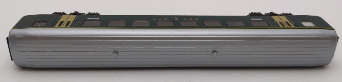 Marklin 4066 HO Scale Passenger Coach of the Swiss Railways #A2561 EX/Box