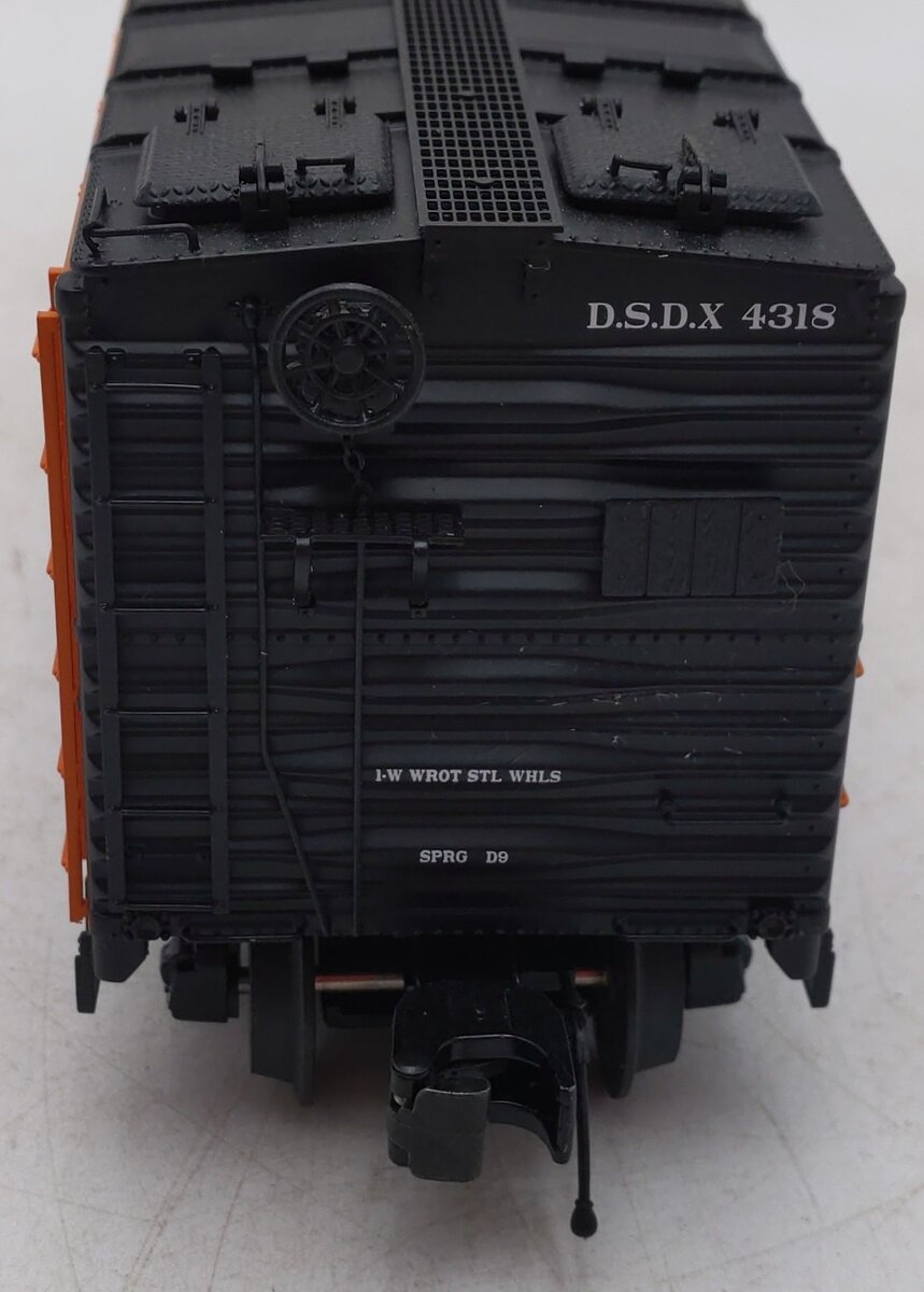 MTH 20-90242D Milwaukee Road 40' Steel Sided Reefer #4318 EX/Box