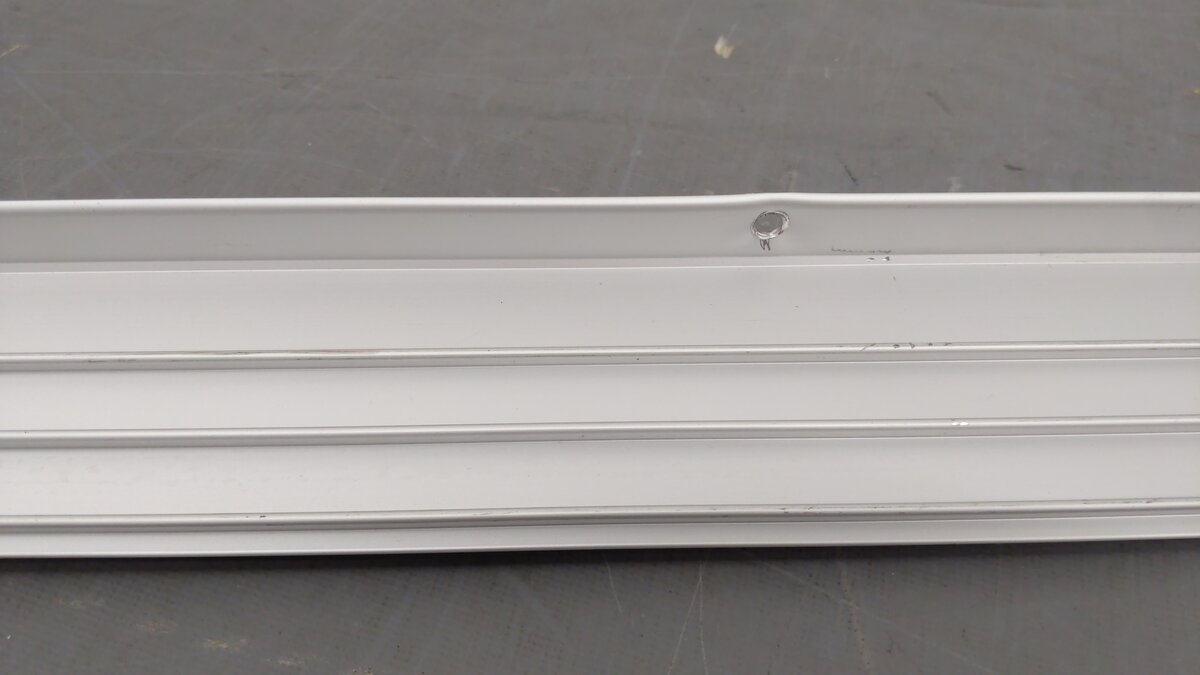 RA-1 Railrax Closeouts O Shelf Section 6-Foot x 2-5/8", Satin-Glenn Snyder Shelf EX