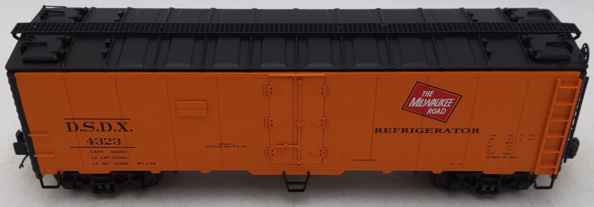 MTH 20-90242F Milwaukee Road 40' Steel Sided Reefer #4323 EX/Box