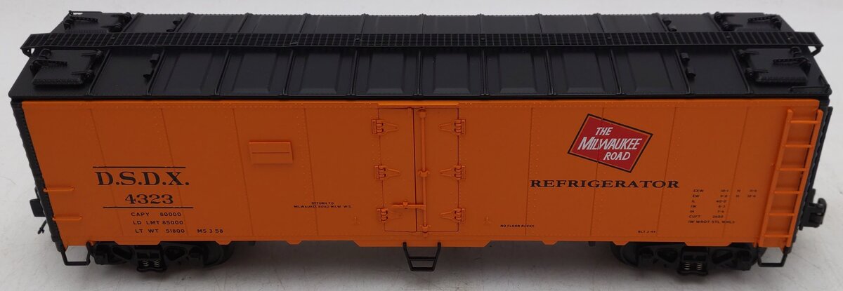 MTH 20-90242F Milwaukee Road 40' Steel Sided Reefer #4323 EX/Box