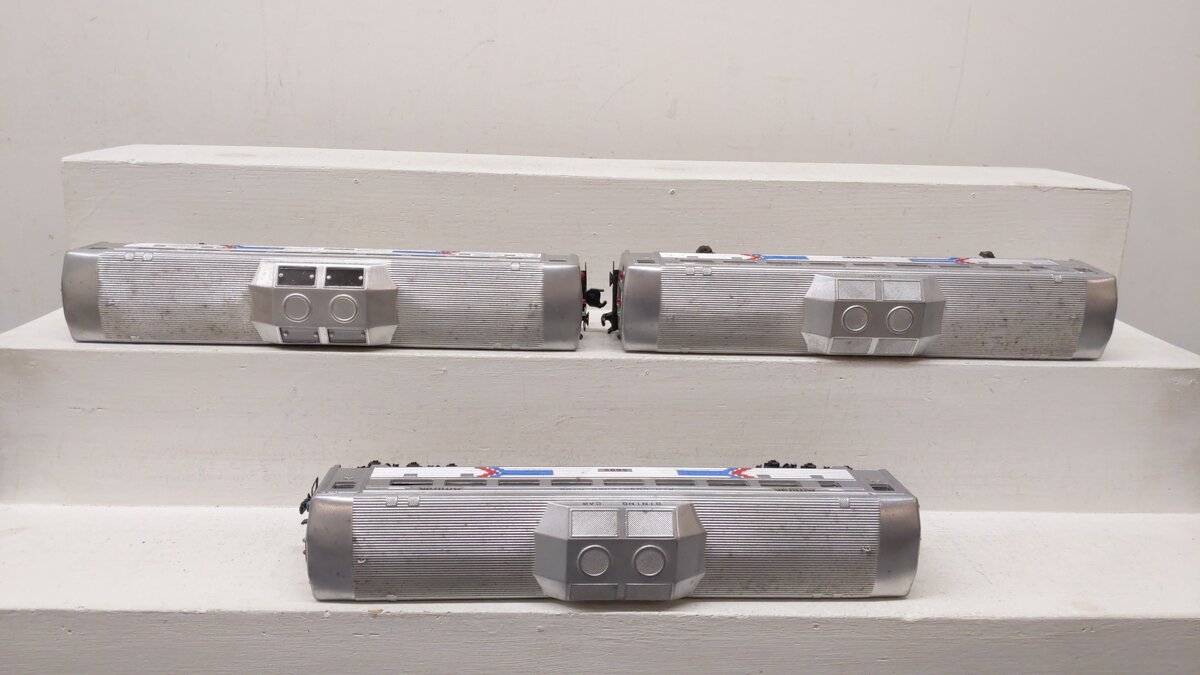 O Gauge CUSTOM Assorted Amtrak Passenger Cars: 7976, 5085, 2372 [3]
