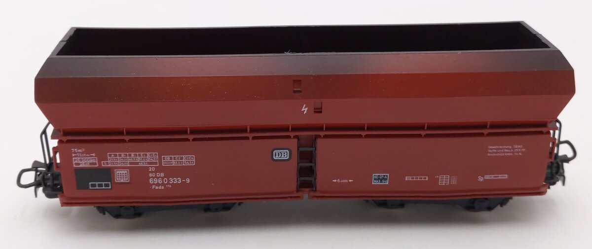Marklin 4624 HO Scale DB High-Capacity Hopper Car EX/Box