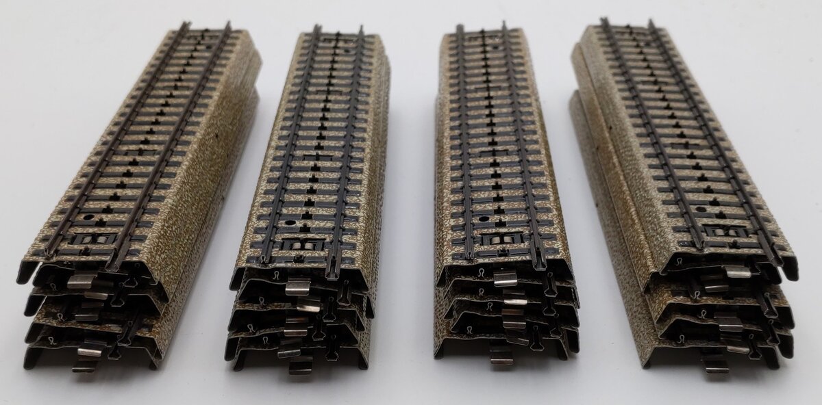 Marklin 5106 HO Metal Straight Track (20) EX
