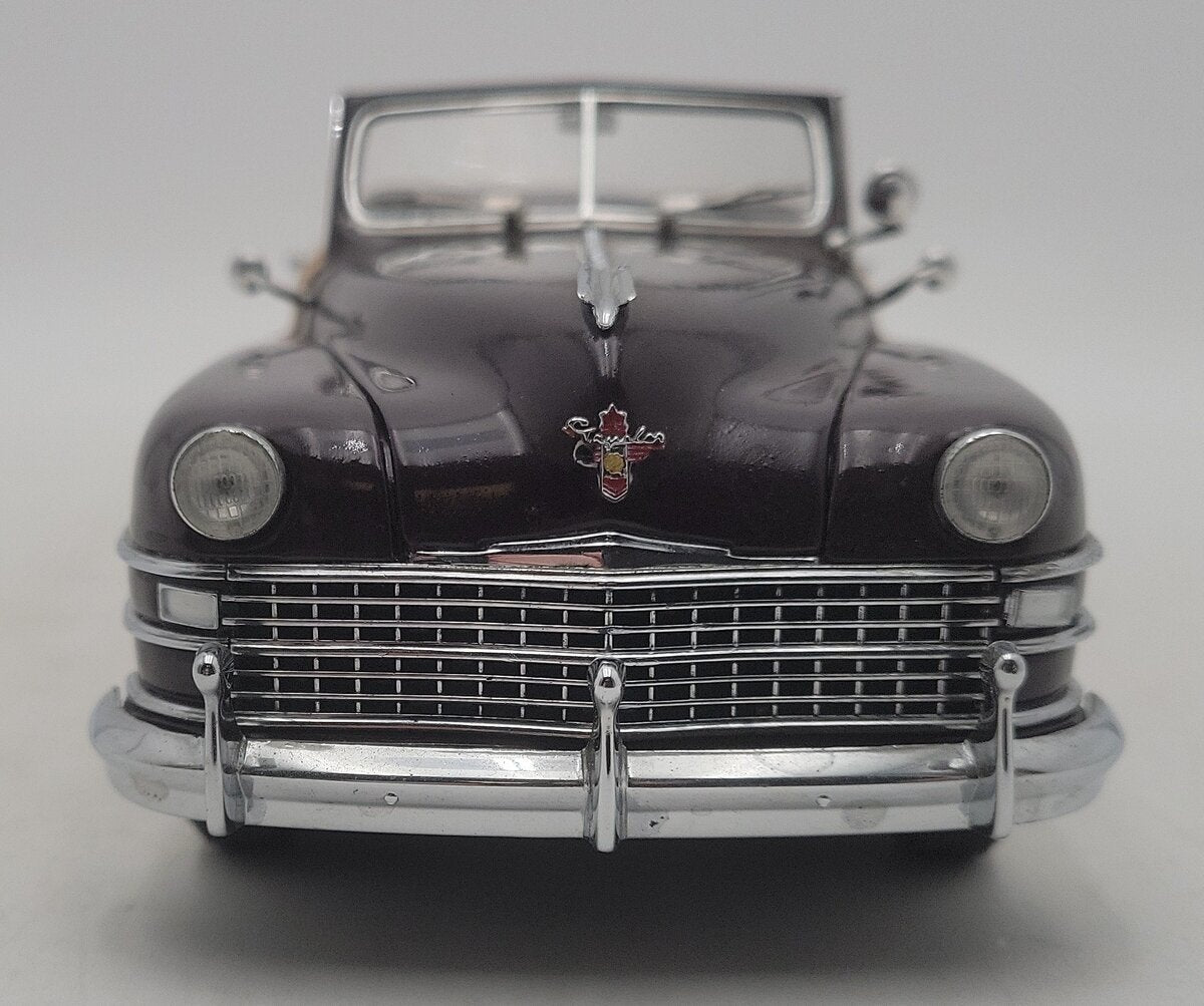 Danbury Mint 1:24 1948 Chrysler Town & Country Convertible EX/Box