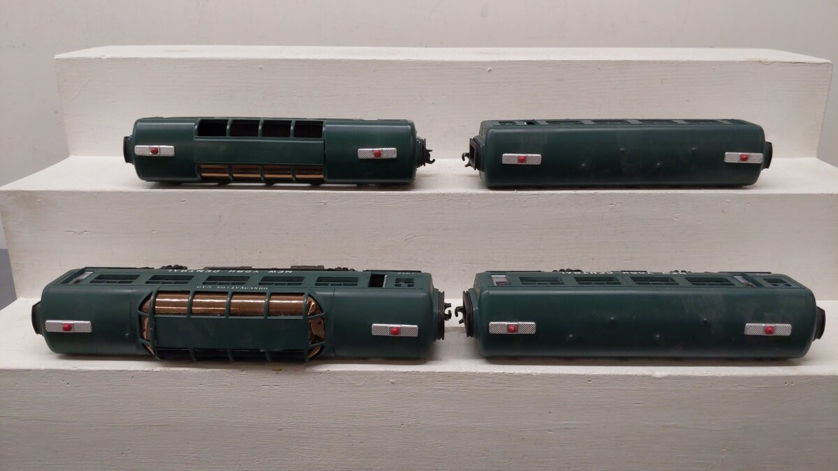 O Gauge CUSTOM New York Central Assorted Passenger Cars: 1352, 1372, 1117 [4]