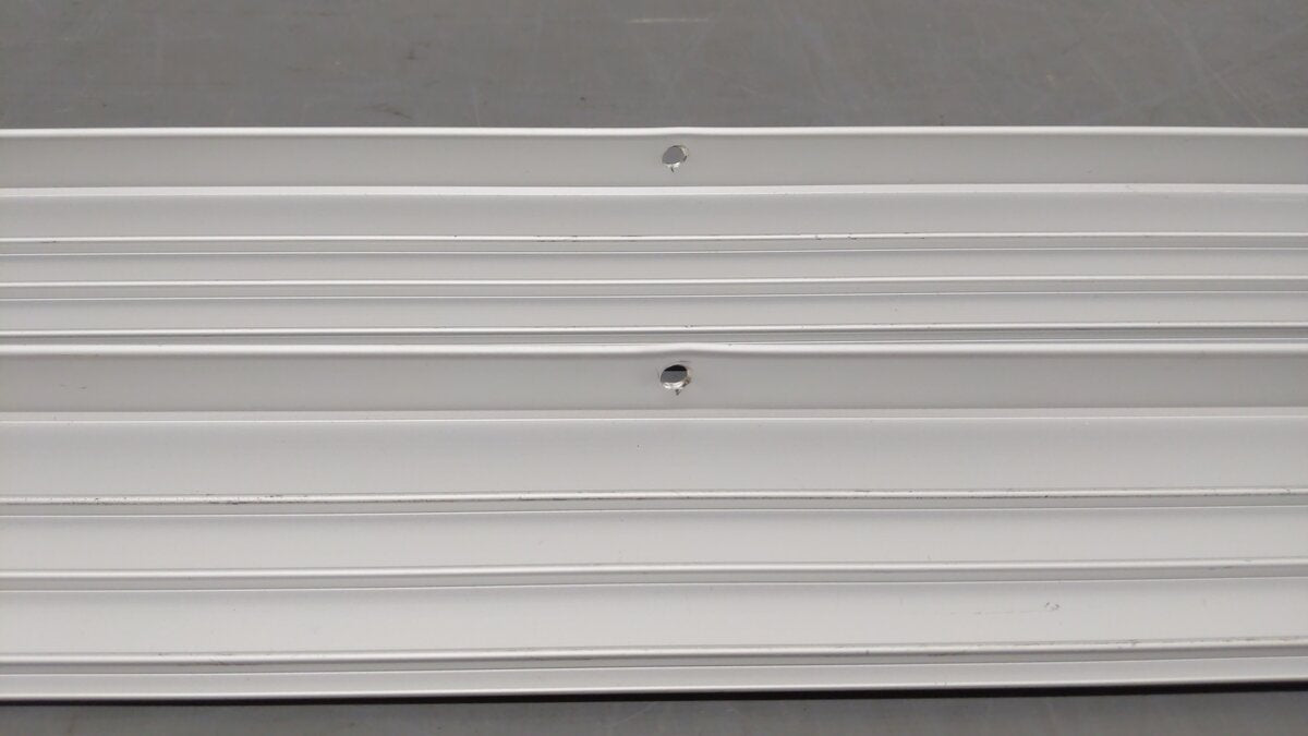 Railrax Closeouts O Shelf Section 5-Foot x 2-5/8