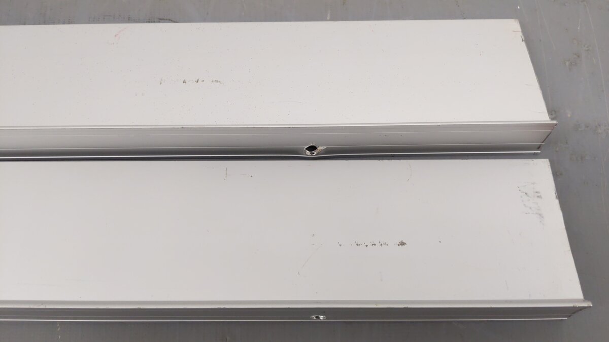 Railrax Closeouts O Shelf Section 5-Foot x 2-5/8
