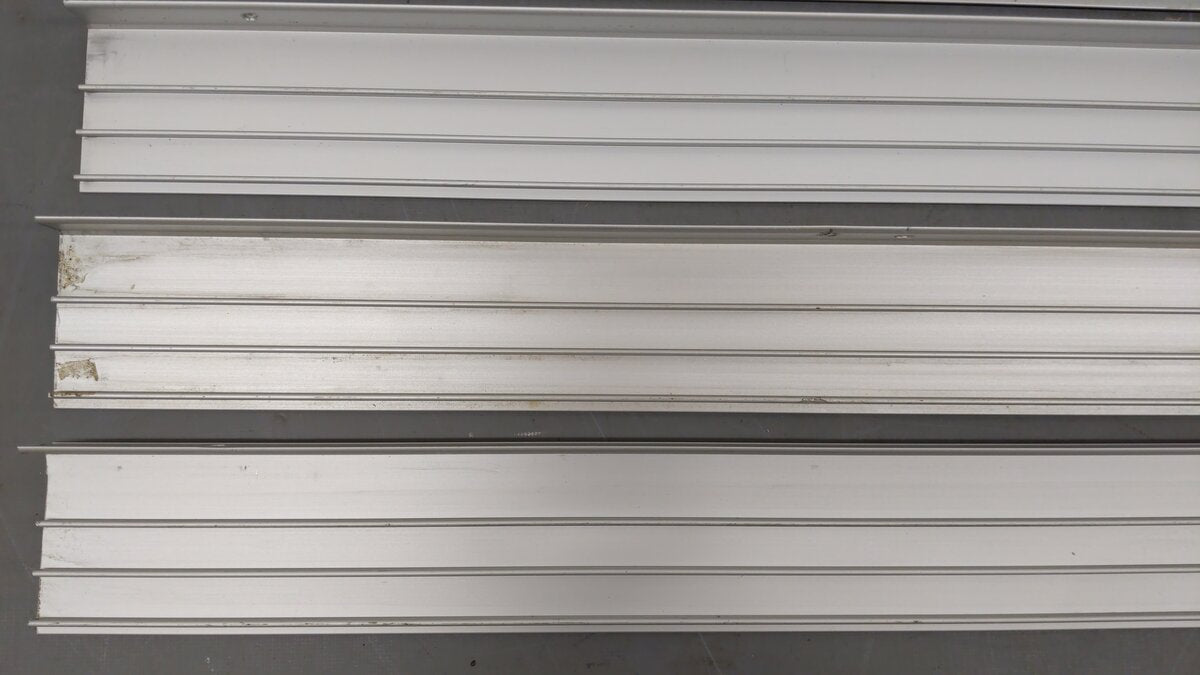 Railrax Closeouts O Shelf Section 3-Foot x 2-5/8