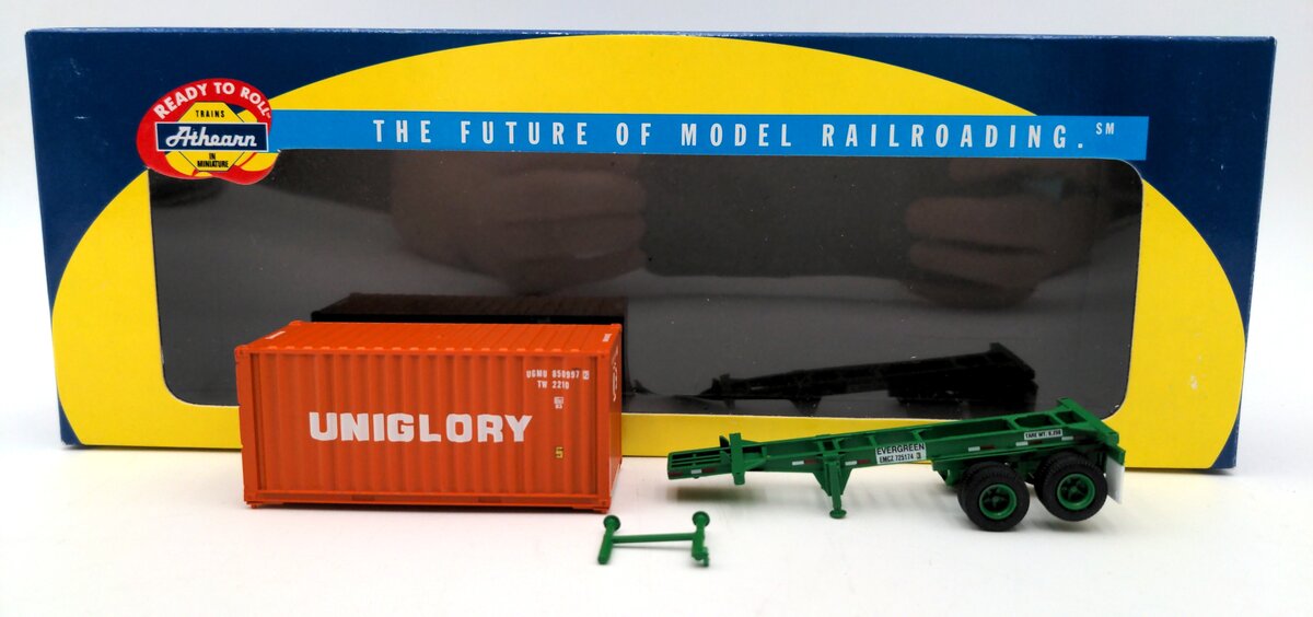 Athearn 92640 HO Scale Uniglory Kenworth With 20' Container & Chassis VG/Box