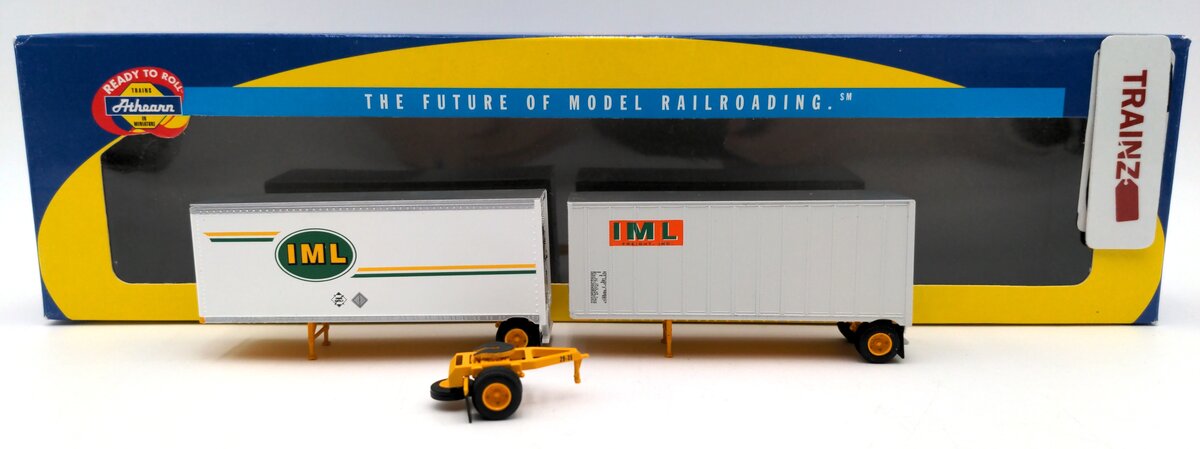 Athearn 91135 HO IML Freight Freightliner & 2-28'' Trailers VG/Box