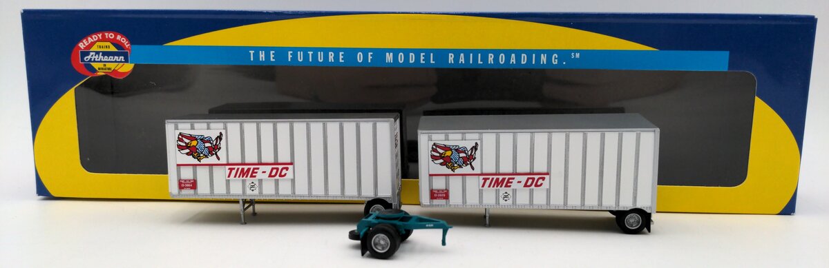 Athearn 91136 HO Scale Time-DC Reightliner & 2-28' Trailers VG/Box