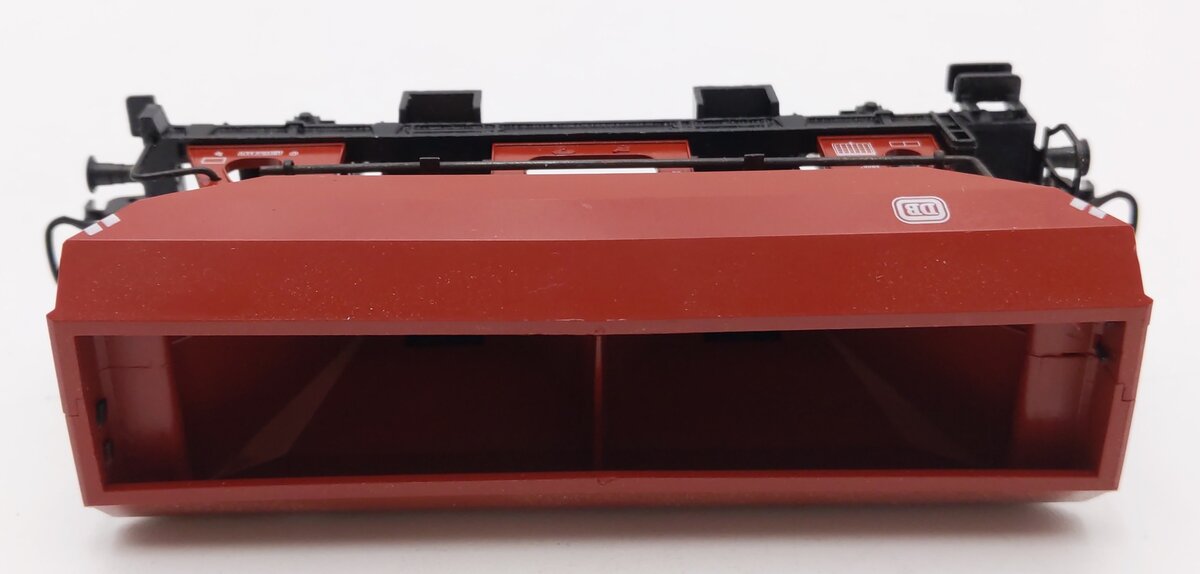 Marklin 4631 HO Scale DB Side Dumping Hopper Car EX/Box