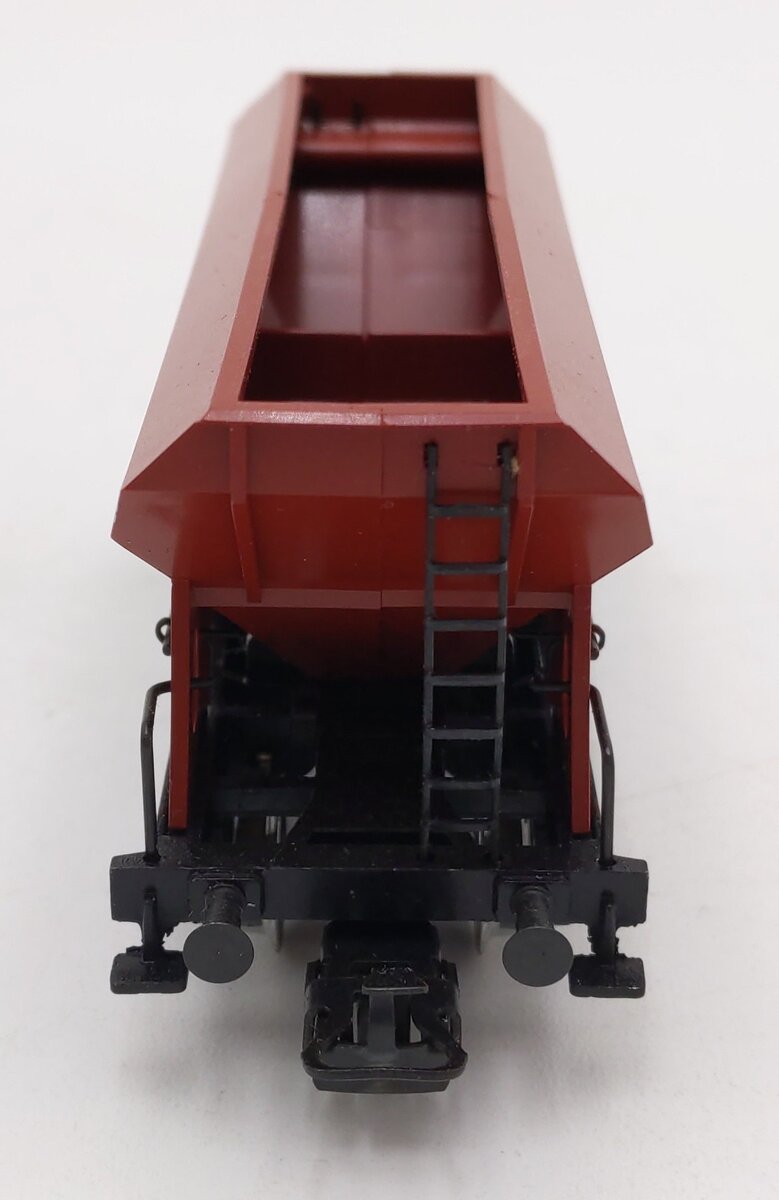 Marklin 4631 HO Scale DB Side Dumping Hopper Car EX/Box