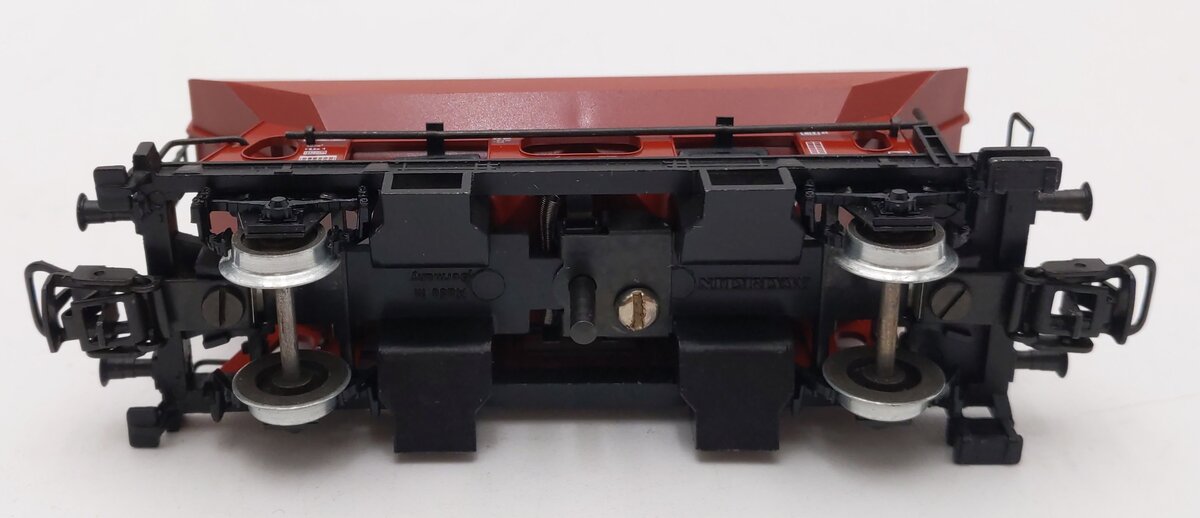 Marklin 4631 HO Scale DB Side Dumping Hopper Car EX/Box