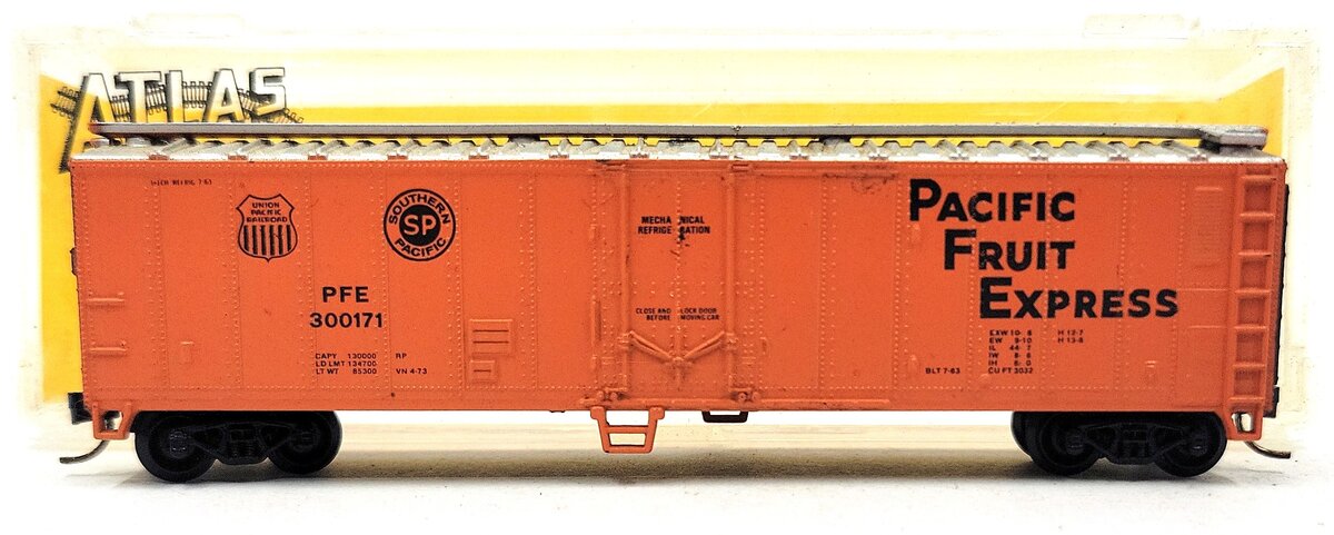 Atlas 3661 N Scale 50' Pacific Fruit Express Mechanical Reefer #300171 LN/Box