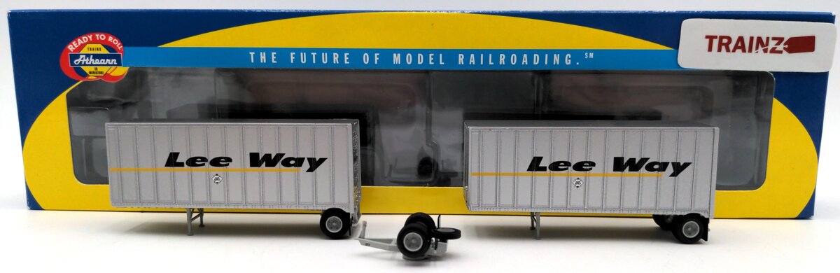 Athearn 91140 HO Scale Lee Way Freightliner w/Trailers Two 28'' Trailers VG/Box