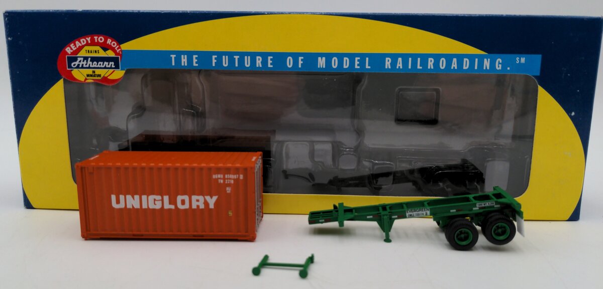 Athearn 92640 HO Scale Uniglory Kenworth With 20' Container & Chassis VG/Box