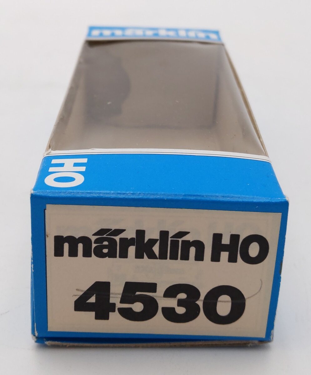 Marklin 4431 HO Scale Hopper Car w/ Load EX