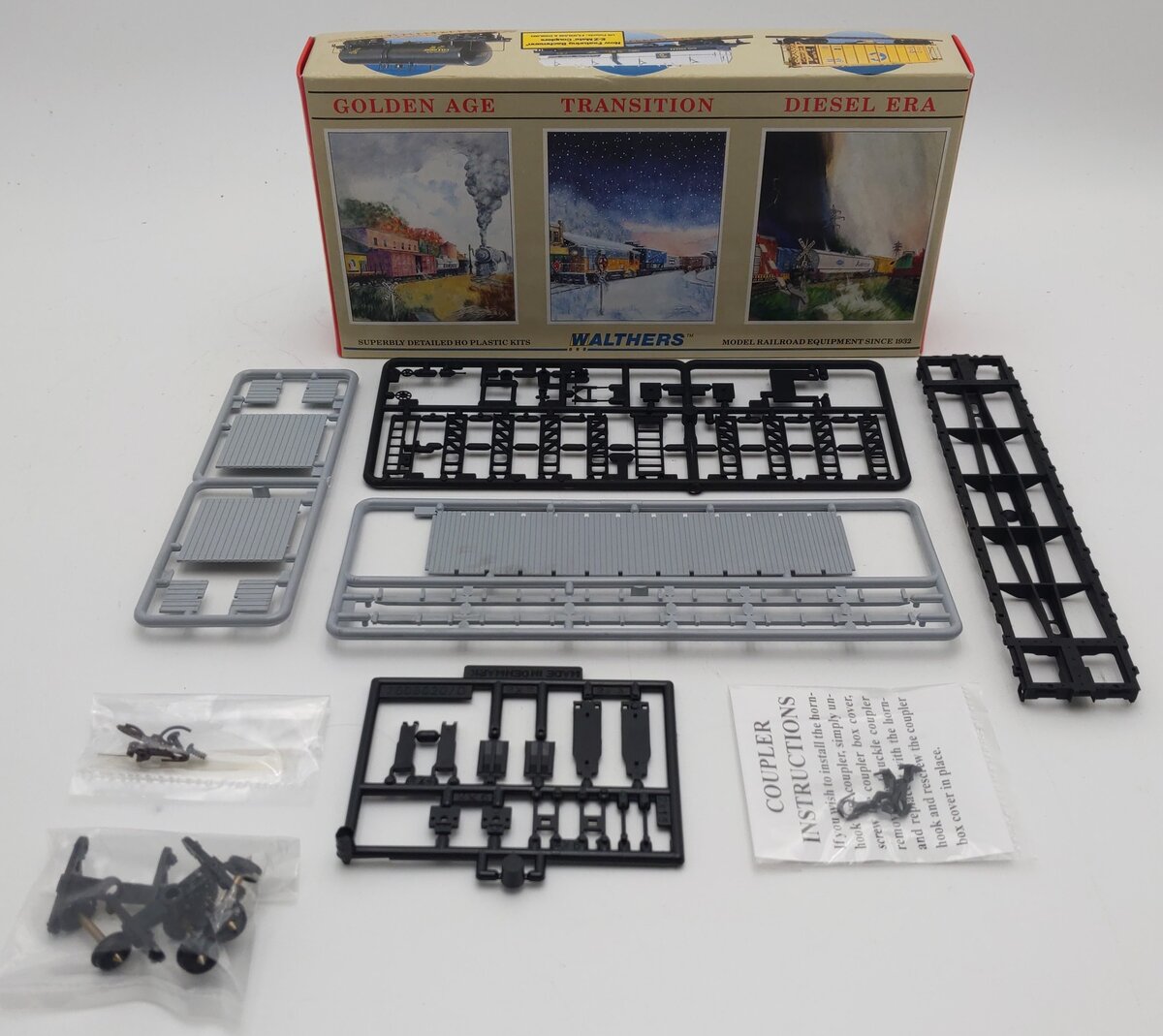 Walthers 932-3769 HO GSC 54' Seaboard Coast Line Flat Car Kit #678410 EX/Box