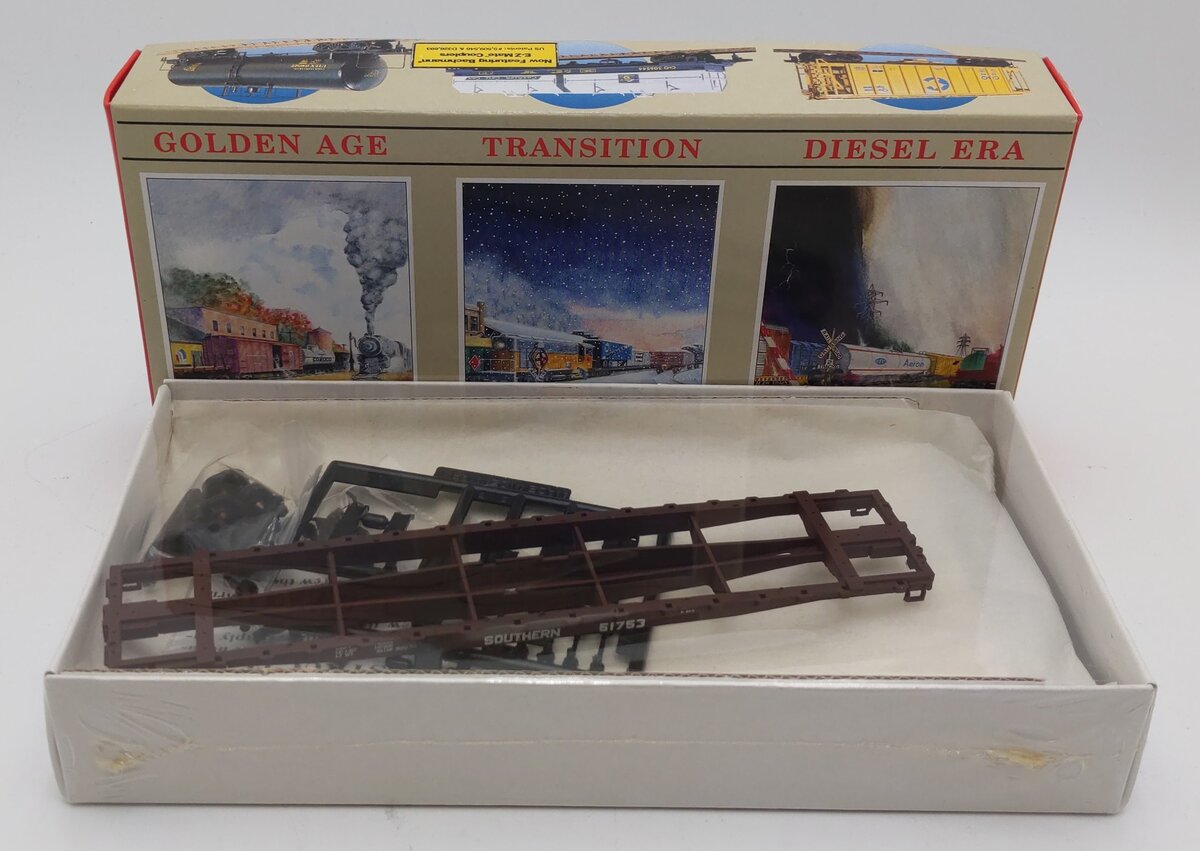 Walthers 932-3767 HO Scale Southern GSC 54'''' Flat Car Kit MT/Box