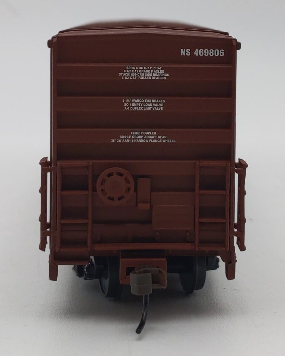Walthers 932-6043 HO Scale Norfolk Southern 60' Gunderson Boxcar #469806 EX/Box