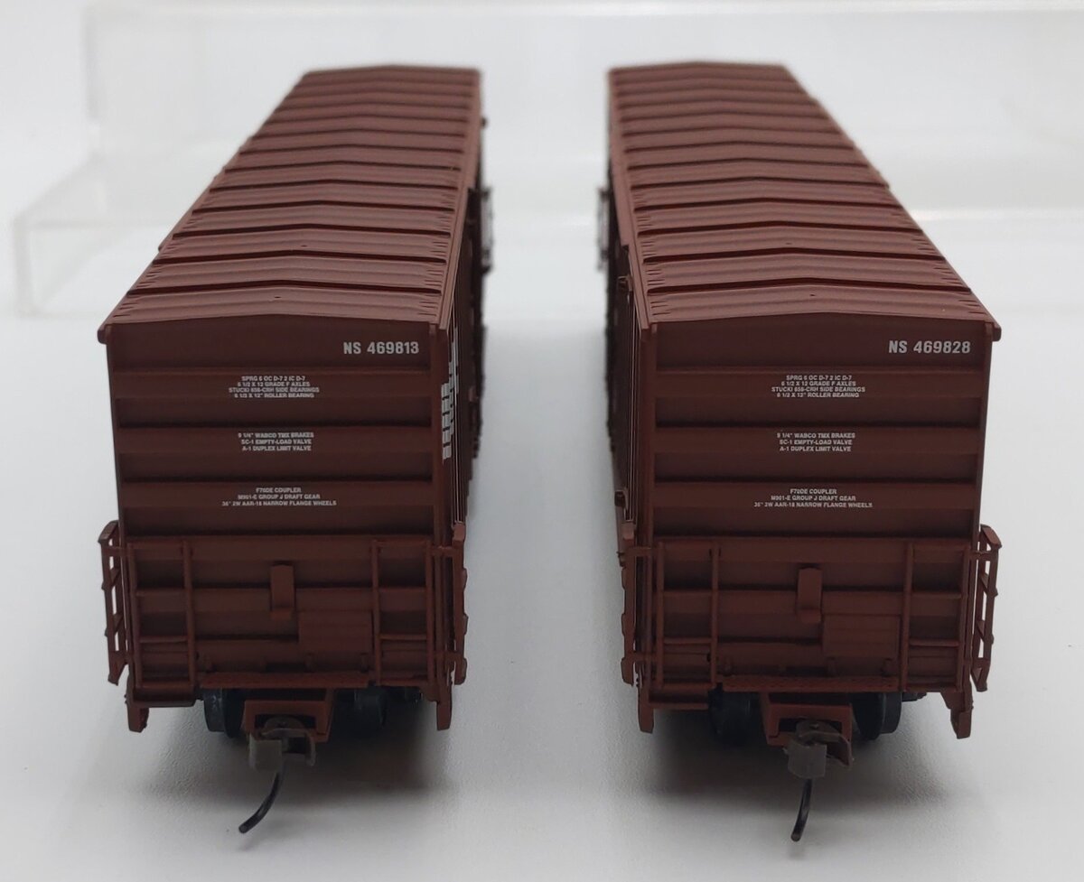 Walthers 932-26043 HO Scale Norfolk Southern 60' Gunderson Boxcars (2-Pack) EX/Box