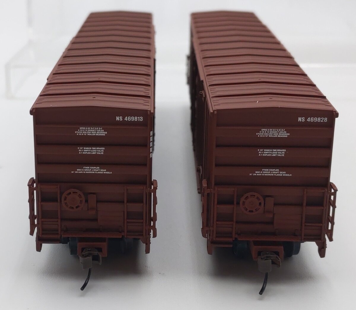 Walthers 932-26043 HO Scale Norfolk Southern 60' Gunderson Boxcars (2-Pack) EX/Box
